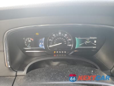 Zdjęcie 9 z 15 samochodu: 2015 LINCOLN NAVIGATOR L VIN:5LMJJ3JT4FEJ12137 - miniatura