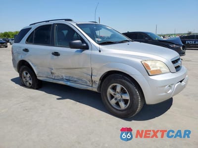 Czwarte zdjęcie samochodu z boku: 2009 KIA SORENTO LX VIN:KNDJC735195868486 - miniatura