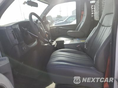 Zdjęcie 7 z 13 samochodu: 2015 CHEVROLET EXPRESS G2500 VIN:1GCWGFCF6F1229018 - miniatura