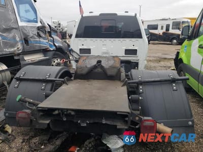 Zdjęcie 6 z 13 samochodu: 2023 FORD F350 SUPER DUTY VIN:1FD8W3HT2PEE01379 - miniatura
