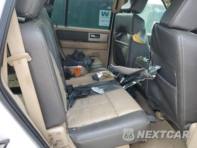 Zdjęcie 13 z 16 samochodu: 2007 FORD EXPEDITION EDDIE BAUER VIN:1FMFU18517LA51483 - miniatura