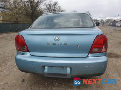 Zdjęcie 6 z 12 samochodu: 2002 TOYOTA ECHO VIN:JTDAT123320229347 - miniatura