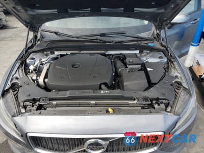 Zdjęcie 11 z 14 samochodu: 2019 VOLVO S60 T6 MOMENTUM VIN:7JRA22TK9KG010660 - miniatura