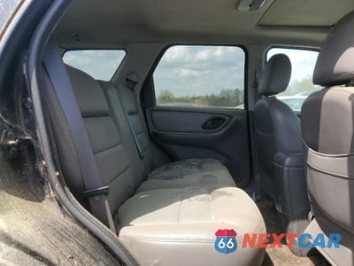 Zdjęcie 11 z 13 samochodu: 2006 FORD ESCAPE XLT VIN:1FMCU93106KA12121 - miniatura