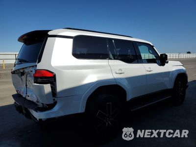 Trzecie zdjęcie samochodu z tyłu: 2025 LEXUS GX 550 PREMIUM/PREMIUM+ VIN:JTJTBCDX2S5037134 - miniatura