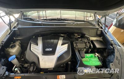 Zdjęcie 7 z 10 samochodu: 2017 HYUNDAI SANTA FE SE VIN:KM8SN4HF2HU228043 - miniatura