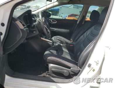 Zdjęcie 7 z 13 samochodu: 2016 NISSAN SENTRA S VIN:3N1AB7AP1GL674161 - miniatura