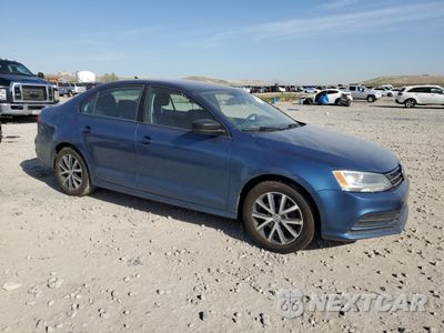 Czwarte zdjęcie samochodu z boku: 2016 VOLKSWAGEN JETTA SE VIN:3VWD67AJ1GM381720 - miniatura