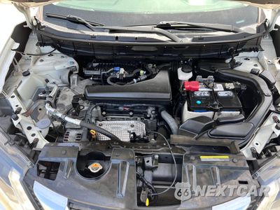 Zdjęcie 7 z 10 samochodu: 2017 NISSAN ROGUE SV VIN:5N1AT2MV1HC746637 - miniatura