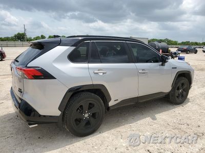 Trzecie zdjęcie samochodu z tyłu: 2020 TOYOTA RAV4 XSE VIN:JTMEWRFV9LJ033203 - miniatura
