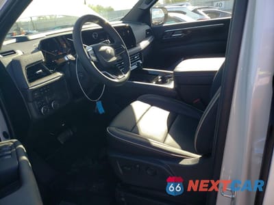 Zdjęcie 7 z 14 samochodu: 2025 CHEVROLET SUBURBAN K1500 PREMIER VIN:1GNS6FRD7SR232617 - miniatura