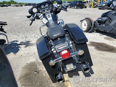 Czwarte zdjęcie samochodu z boku: 2005 HARLEY-DAVIDSON FLHTCUI VIN:1HD1FCW195Y688527 - miniatura