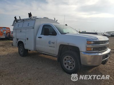 Czwarte zdjęcie samochodu z boku: 2015 CHEVROLET SILVERADO C3500 VIN:1GB3CYCG5FZ538620 - miniatura