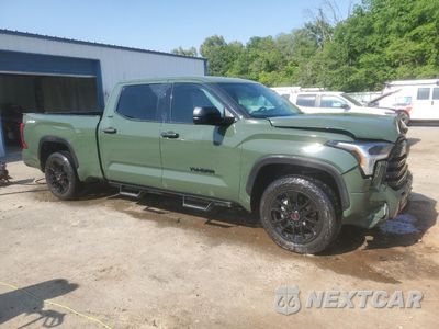 Czwarte zdjęcie samochodu z boku: 2023 TOYOTA TUNDRA CREWMAX SR5 VIN:5TFLA5BC1PX002615 - miniatura