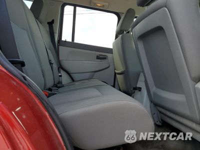 Zdjęcie 10 z 14 samochodu: 2008 JEEP LIBERTY SPORT VIN:1J8GN28K38W109801 - miniatura