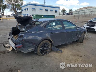 Trzecie zdjęcie samochodu z tyłu: 2025 TOYOTA CAMRY XSE VIN:4T1DBADK7SU003174 - miniatura