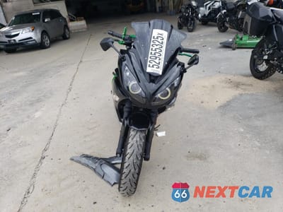 Drugie zdjęcie samochodu z przodu: 2016 KAWASAKI EX650 F VIN:JKAEXEF1XGDA29729 - miniatura