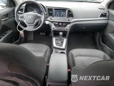 Zdjęcie 8 z 13 samochodu: 2017 HYUNDAI ELANTRA SE VIN:5NPD84LF8HH170400 - miniatura
