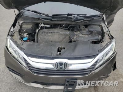 Zdjęcie 12 z 13 samochodu: 2018 HONDA ODYSSEY VIN:5FNRL6H70JB036664 - miniatura