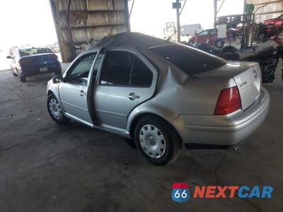 Drugie zdjęcie samochodu z przodu: 2001 VOLKSWAGEN JETTA GL TDI VIN:3VWRP29M81M011151 - miniatura