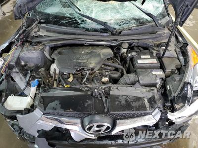 Zdjęcie 13 z 15 samochodu: 2017 HYUNDAI VELOSTER VIN:KMHTC6AD7HU321400 - miniatura
