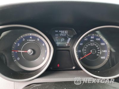 Zdjęcie 9 z 15 samochodu: 2013 HYUNDAI ELANTRA GLS VIN:KMHDH4AE3DU816898 - miniatura