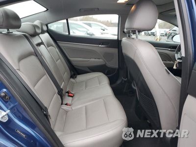 Zdjęcie 10 z 13 samochodu: 2017 HYUNDAI ELANTRA SE VIN:5NPD84LF8HH004829 - miniatura