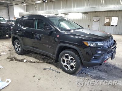 Czwarte zdjęcie samochodu z boku: 2022 JEEP COMPASS TRAILHAWK VIN:3C4NJDDB0NT211604 - miniatura