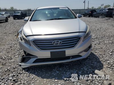 Piąte zdjęcie samochodu w środku: 2016 HYUNDAI SONATA SE VIN:5NPE24AF0GH350686 - miniatura