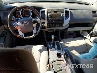 Zdjęcie 8 z 15 samochodu: 2012 TOYOTA TACOMA VIN:5TFUU4EN7CX028407 - miniatura