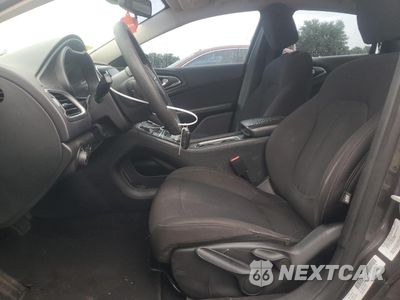 Zdjęcie 7 z 12 samochodu: 2015 CHRYSLER 200 LIMITED VIN:1C3CCCAB4FN662685 - miniatura