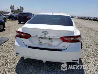 Zdjęcie 6 z 14 samochodu: 2019 TOYOTA CAMRY L VIN:4T1B11HK8KU854887 - miniatura