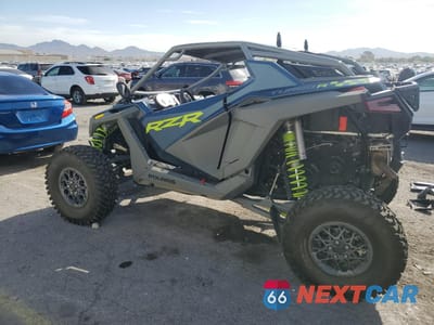 Trzecie zdjęcie samochodu z tyłu: 2022 POLARIS RZR TURBO R PREMIUM VIN:3NSGAV923NG376383 - miniatura