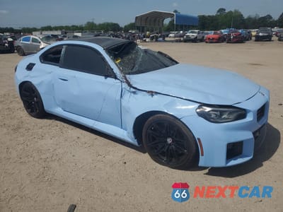 Czwarte zdjęcie samochodu z boku: 2023 BMW M2 VIN:3MF13DM07P8C94085 - miniatura