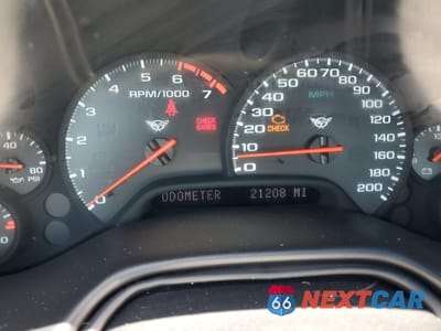 Zdjęcie 9 z 12 samochodu: 2002 CHEVROLET CORVETTE VIN:1G1YY22GX25110246 - miniatura