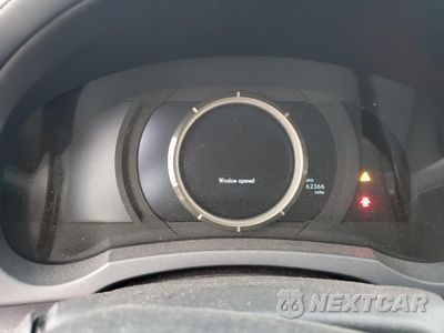 Zdjęcie 9 z 13 samochodu: 2017 LEXUS RC 200T VIN:JTHHA5BC7H5005925 - miniatura