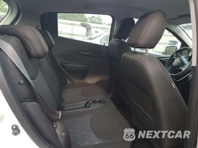 Zdjęcie 10 z 13 samochodu: 2019 CHEVROLET SPARK 1LT VIN:KL8CD6SAXKC730468 - miniatura