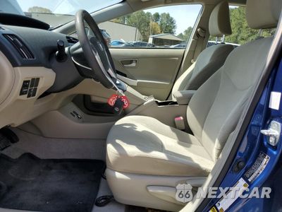 Zdjęcie 7 z 12 samochodu: 2010 TOYOTA PRIUS VIN:JTDKN3DU3A0073387 - miniatura