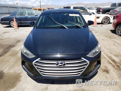 Piąte zdjęcie samochodu w środku: 2018 HYUNDAI ELANTRA SEL VIN:5NPD84LF3JH236163 - miniatura