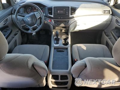 Zdjęcie 8 z 15 samochodu: 2019 HONDA PILOT LX VIN:5FNYF6H1XKB077383 - miniatura