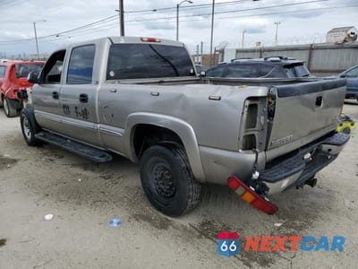 Drugie zdjęcie samochodu z przodu: 2002 GMC SIERRA C1500 HEAVY DUTY VIN:1GTGC13U92F128294 - miniatura