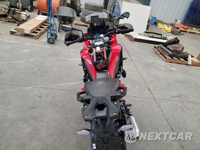 Zdjęcie 6 z 9 samochodu: 2022 BMW S 1000 XR VIN:WB10E4304N6E94985 - miniatura