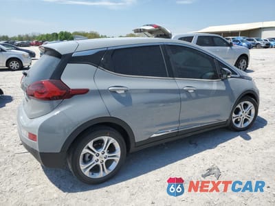 Trzecie zdjęcie samochodu z tyłu: 2021 CHEVROLET BOLT EV LT VIN:1G1FY6S07M4109257 - miniatura