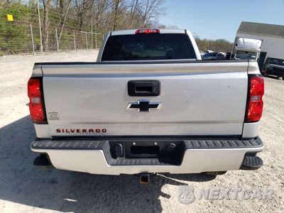 Zdjęcie 6 z 13 samochodu: 2018 CHEVROLET SILVERADO K1500 LT VIN:1GCVKREC8JZ378765 - miniatura