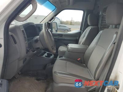 Zdjęcie 7 z 13 samochodu: 2016 NISSAN NV 2500 VIN:1N6BF0LY4EN105382 - miniatura