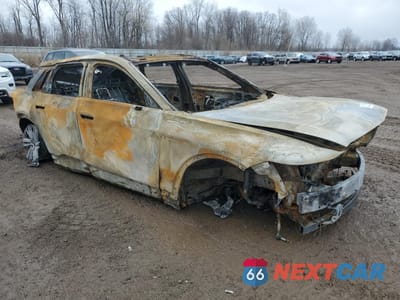 Czwarte zdjęcie samochodu z boku: 2024 CADILLAC LYRIQ LUXURY VIN:1GYKPPRL8RZ142531 - miniatura