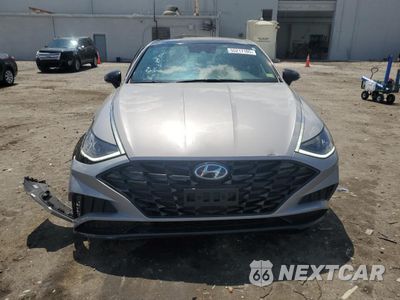 Piąte zdjęcie samochodu w środku: 2023 HYUNDAI SONATA SEL PLUS VIN:KMHL44J21PA271237 - miniatura