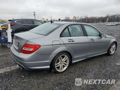 Trzecie zdjęcie samochodu z tyłu: 2012 MERCEDES-BENZ C 300 4MATIC VIN:WDDGF8BB8CR199833 - miniatura