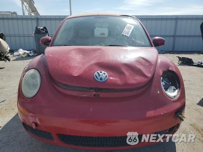 Piąte zdjęcie samochodu w środku: 2009 VOLKSWAGEN NEW BEETLE S VIN:3VWRF31Y99M403378 - miniatura