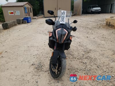 Drugie zdjęcie samochodu z przodu: 2019 KTM 1290 SUPER ADVENTURE S VIN:VBKV79408KM915642 - miniatura